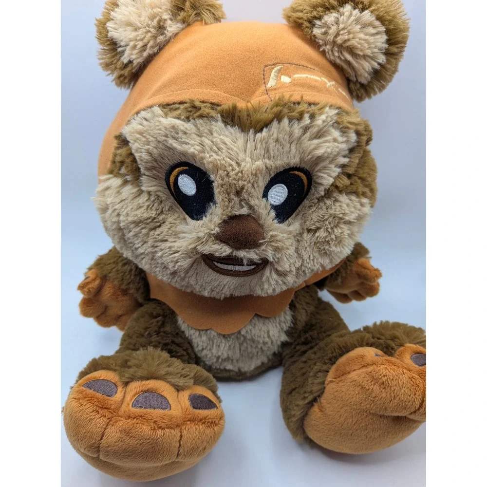 Disney Parks‎ WICKET The Ewok Star Wars ROTJ Big Feet 12
